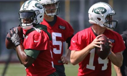 How the Jets Should Address their Quarterback Situation